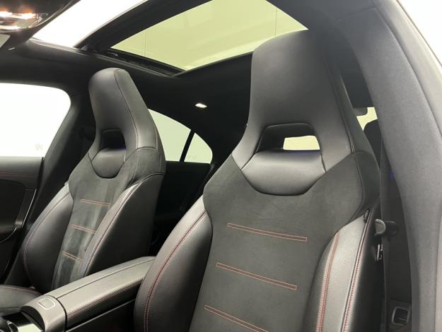 MERCEDES-BENZ CLA Coupé CLA 200 Coupé AMG Line  