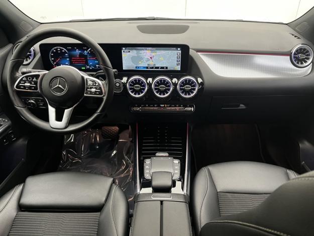 MERCEDES-BENZ GLA 250 e Progressive Line  