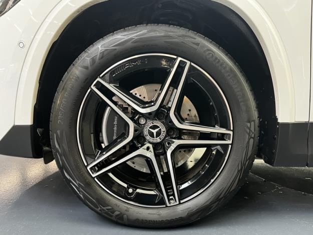 MERCEDES-BENZ GLA 250 e Hybrid EQ AMG Line  