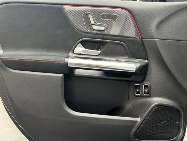 MERCEDES-BENZ GLA 250 e Hybrid EQ AMG Line  