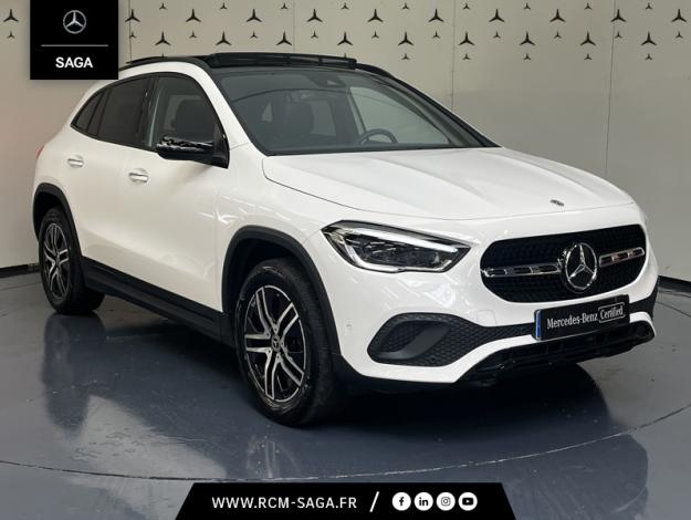 MERCEDES-BENZ GLA 200 Progressive Line  