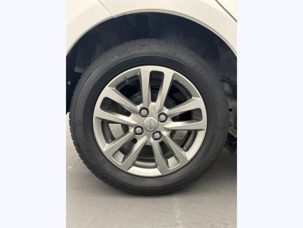 TOYOTA Yaris 69 VVT-i Dynamic  