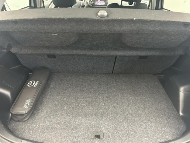 TOYOTA Yaris 69 VVT-i Dynamic  