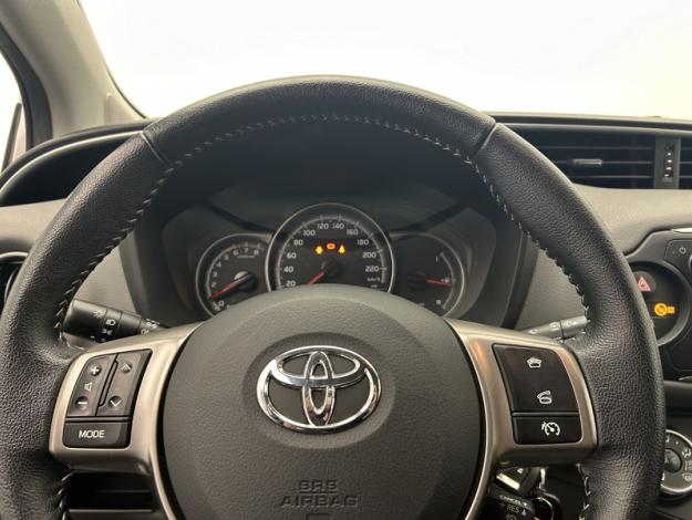 TOYOTA Yaris 69 VVT-i Dynamic  