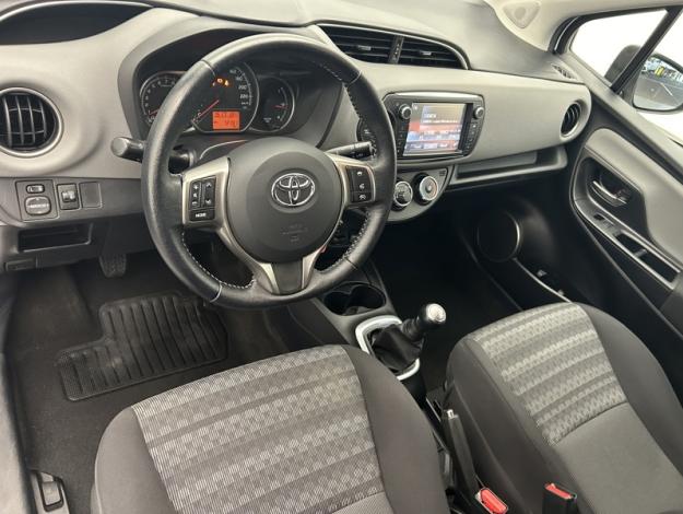 TOYOTA Yaris 69 VVT-i Dynamic  
