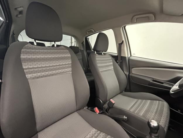 TOYOTA Yaris 69 VVT-i Dynamic  