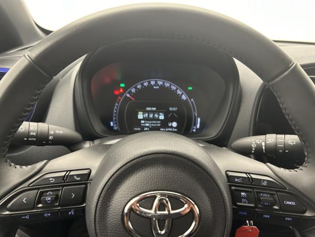 TOYOTA Aygo X 1.0 VVT-i 72 Design  