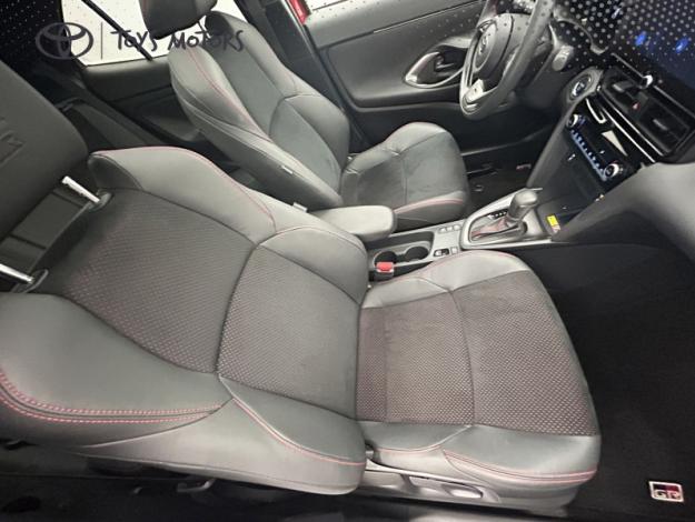 TOYOTA Yaris Cross 1.5 130H GR SPORT   TOIT PANO + PACK TECHNO 