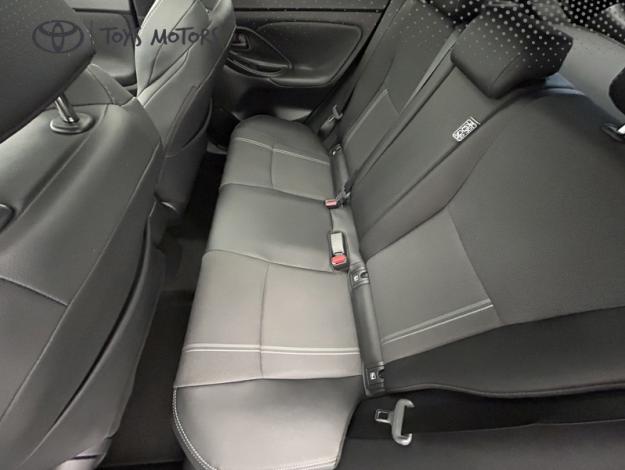 TOYOTA Yaris Cross 1.5 130H PREMIERE   