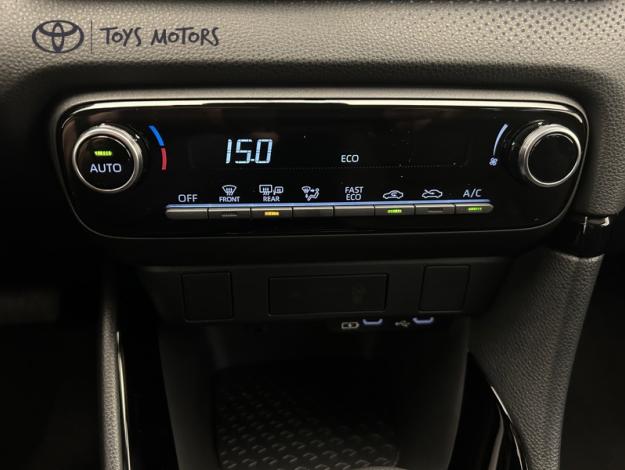 TOYOTA Yaris 116h Design  PACK CONFORT