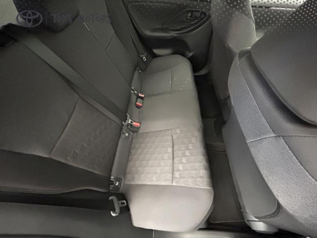 TOYOTA Yaris 116h Design  PACK CONFORT