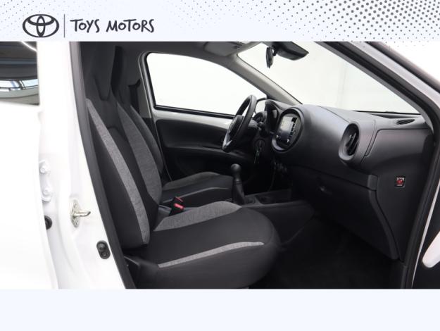 TOYOTA Aygo X 1.0 VVT-i 72 Active Business  