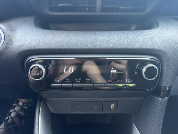 TOYOTA Yaris Hybrid Design  1.5 116 ch 