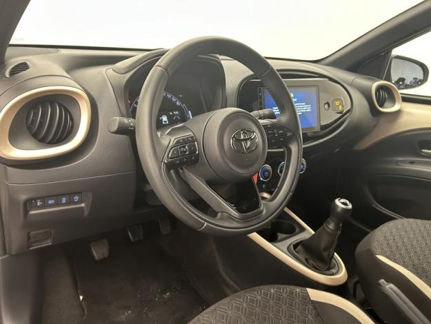 TOYOTA Aygo X 1.0 VVT-i 72 Design  