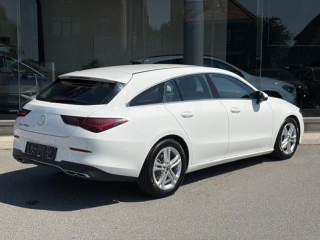 MERCEDES-BENZ CLA-Klasse CLA 180 d Shooting Brake