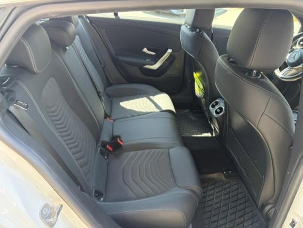 MERCEDES-BENZ CLA-Klasse CLA 180 d Shooting Brake