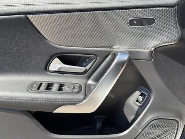 MERCEDES-BENZ CLA-Klasse CLA 180 d Shooting Brake