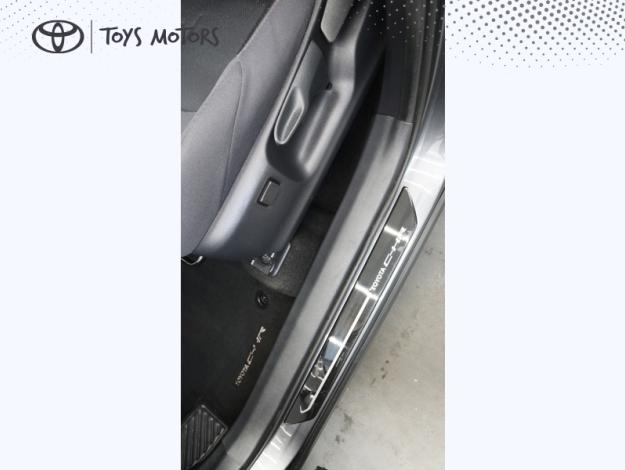 TOYOTA C-HR 2.0 Hybride 200 Design / Pack Confort  