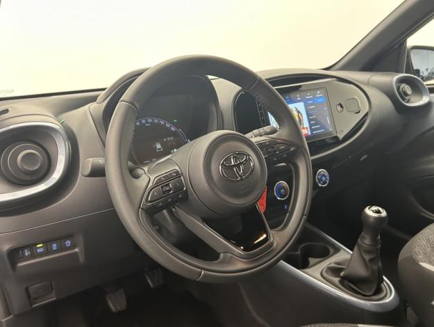 TOYOTA Aygo X 1.0 VVT-i 72 Design  