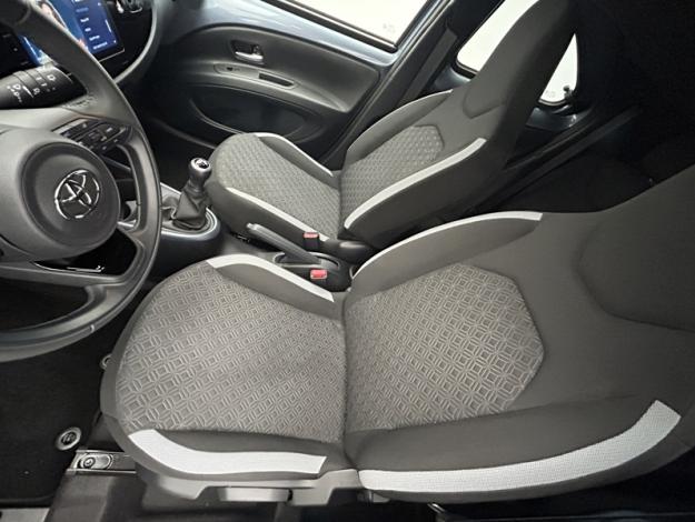 TOYOTA Aygo X 1.0 VVT-i 72 Design  