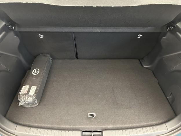 TOYOTA Yaris 116h Dynamic  