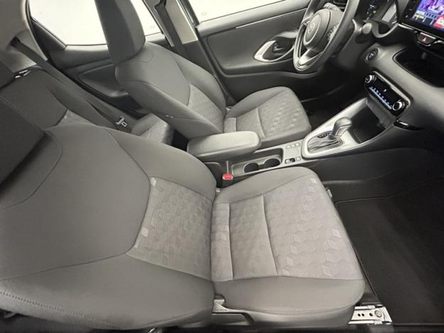 TOYOTA Yaris 116h Dynamic  