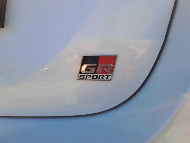 TOYOTA Yaris 116h GR SPORT  TO + PACK TECHNO