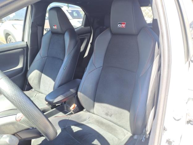 TOYOTA Yaris 116h GR SPORT  TO + PACK TECHNO