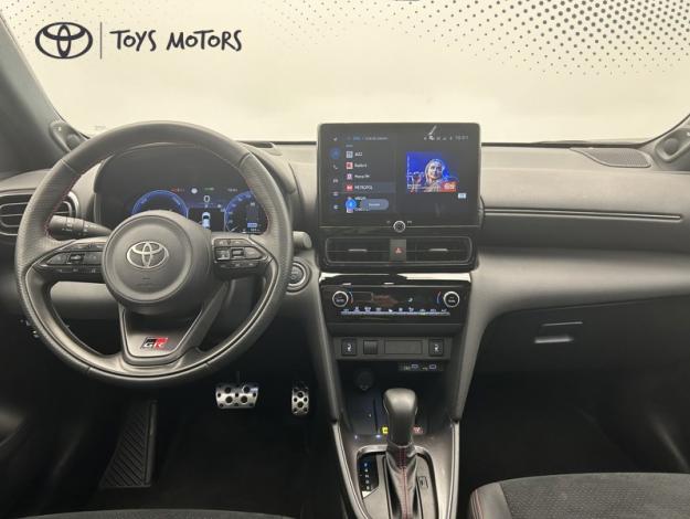 TOYOTA Yaris Cross 1.5 130H GR SPORT   TOIT PANO + PACK TECHNO 
