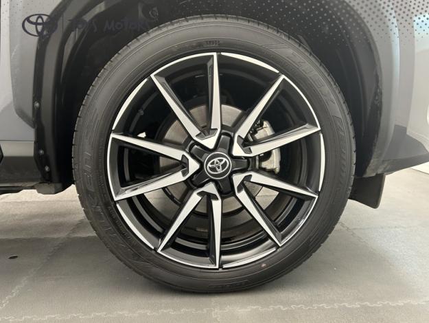 TOYOTA Yaris Cross 1.5 130H GR SPORT   TOIT PANO + PACK TECHNO 