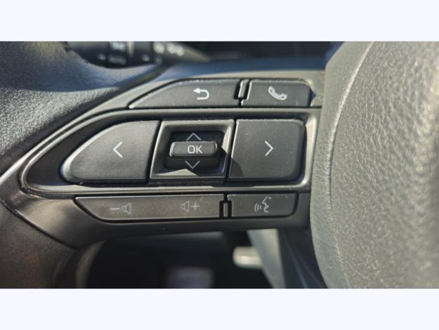 TOYOTA Yaris 116h Dynamic  