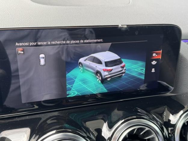 MERCEDES-BENZ GLA 250 e AMG Line  GLA 250 e AMG Line