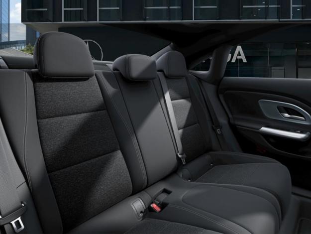 MERCEDES-BENZ CLA CLA 180