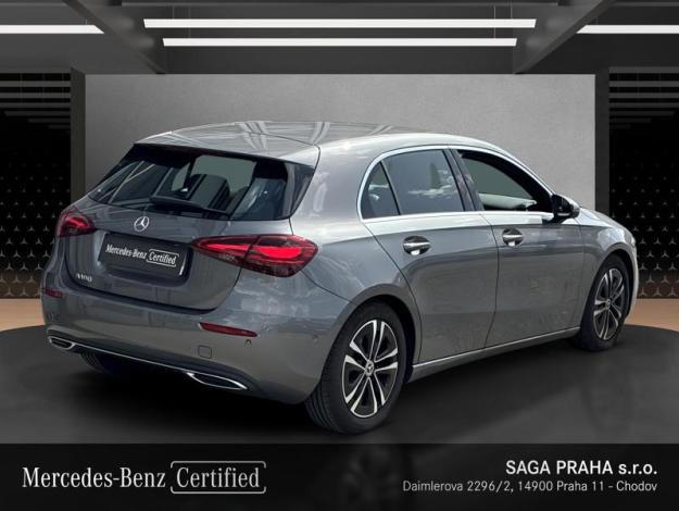 MERCEDES-BENZ A-Třída A 180 Progressive Edition (5/18)