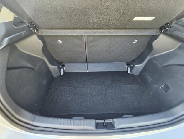 TOYOTA Yaris Hybride 116h Design  