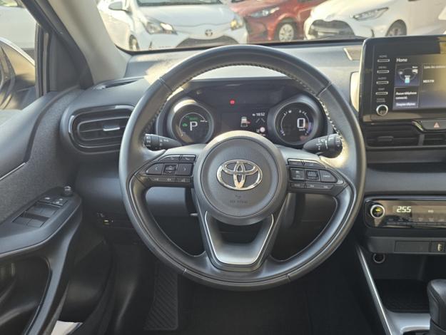 TOYOTA Yaris Hybride 116h Design  