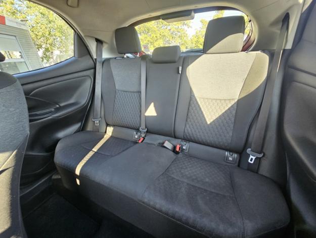TOYOTA Yaris 70 VVT-i France  