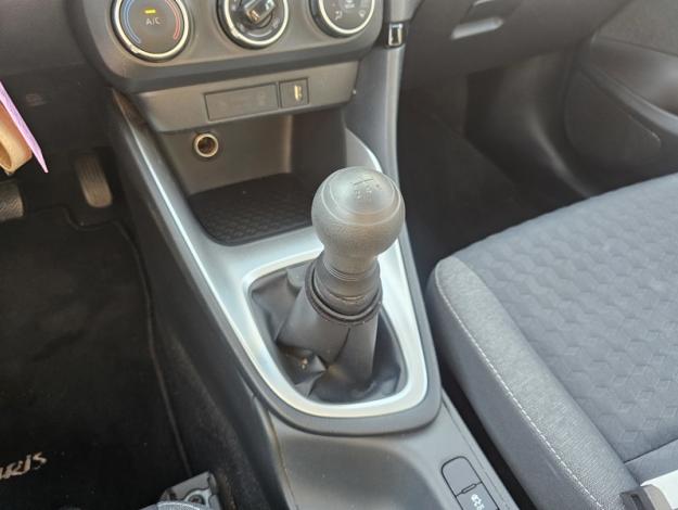 TOYOTA Yaris 70 VVT-i France  
