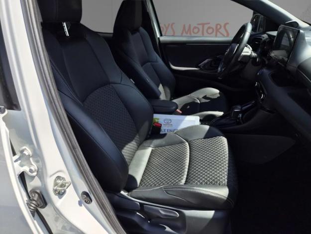TOYOTA Yaris Hybride 116h Collection  