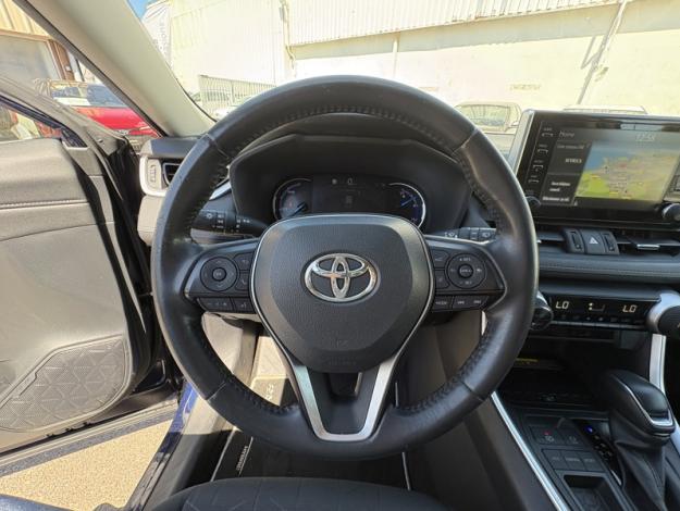 TOYOTA RAV4 2WD 218ch Dynamic  