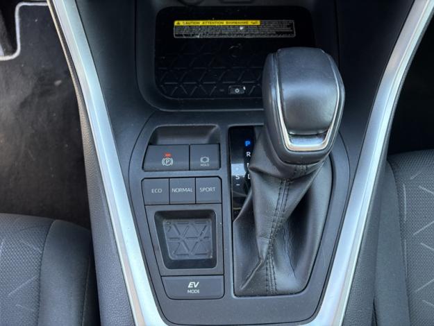 TOYOTA RAV4 2WD 218ch Dynamic  