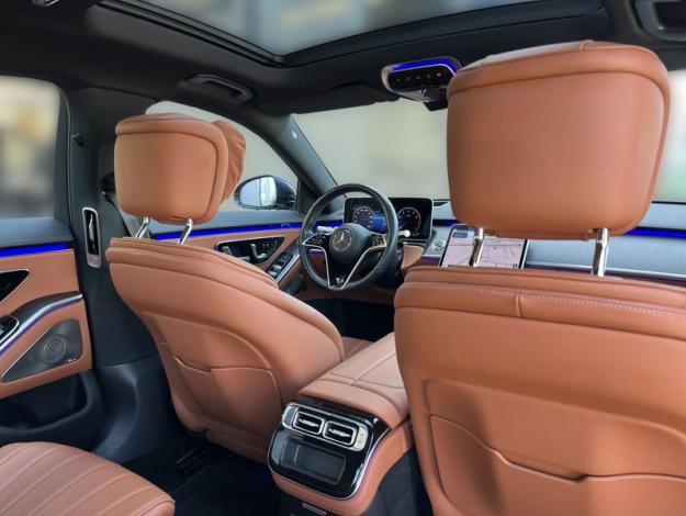 MERCEDES-BENZ  Třídy S S 450 4MATIC (19/19)