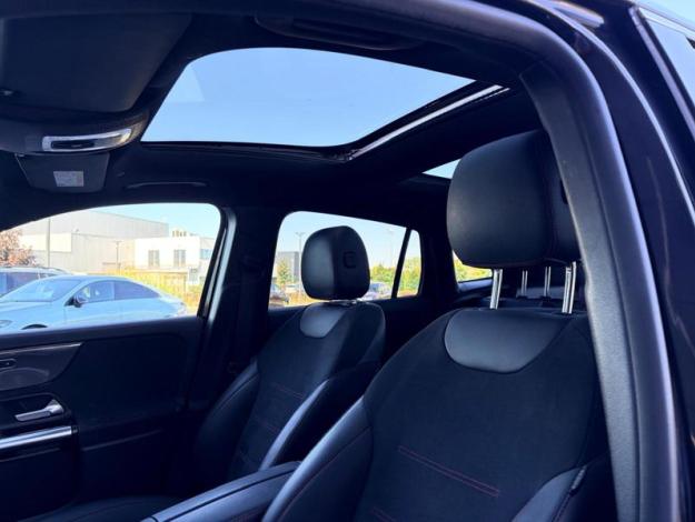 MERCEDES-BENZ GLA 200 d AMG Line  