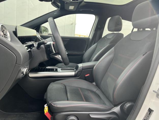 MERCEDES-BENZ GLA-Klasse GLA 180 d Off-Roader