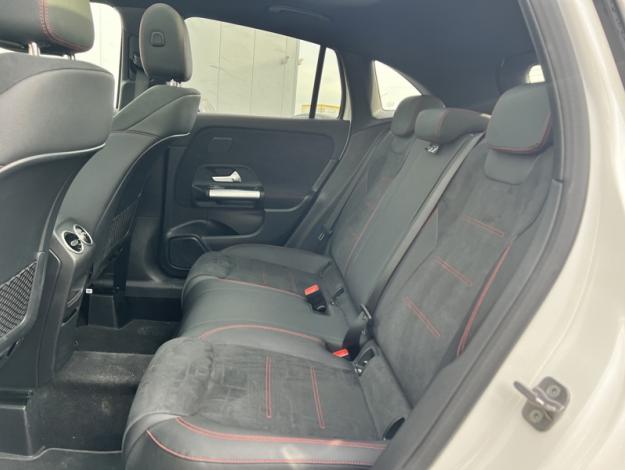 MERCEDES-BENZ GLA-Klasse GLA 180 d Off-Roader