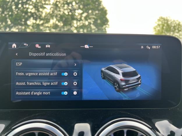 MERCEDES-BENZ GLA-Klasse GLA 180 d Off-Roader