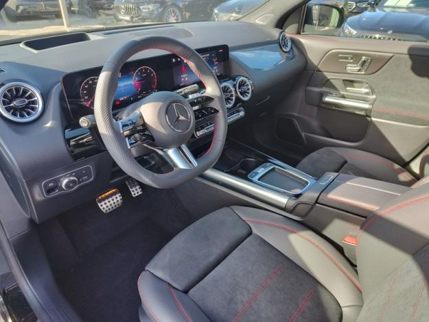 MERCEDES-BENZ GLA-Klasse GLA 180 Off-Roader