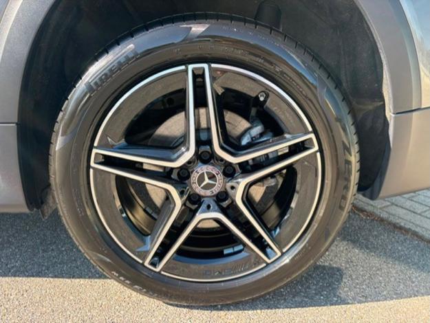MERCEDES-BENZ GLB 180 AMG Pack Night 7 places Pano  