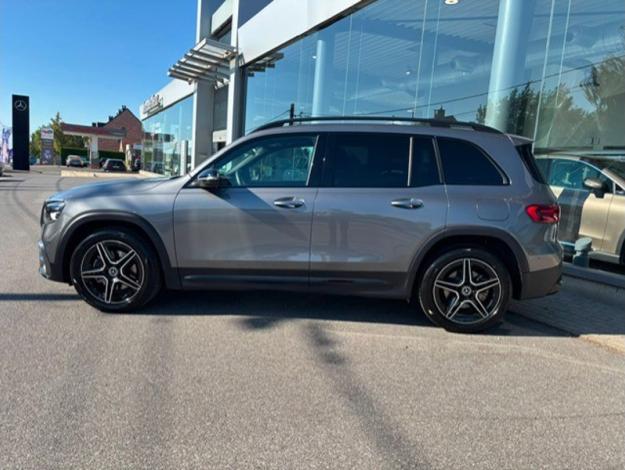 MERCEDES-BENZ GLB 180 AMG Pack Night 7 places Pano  