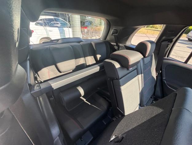 MERCEDES-BENZ GLB 180 AMG Pack Night 7 places Pano  